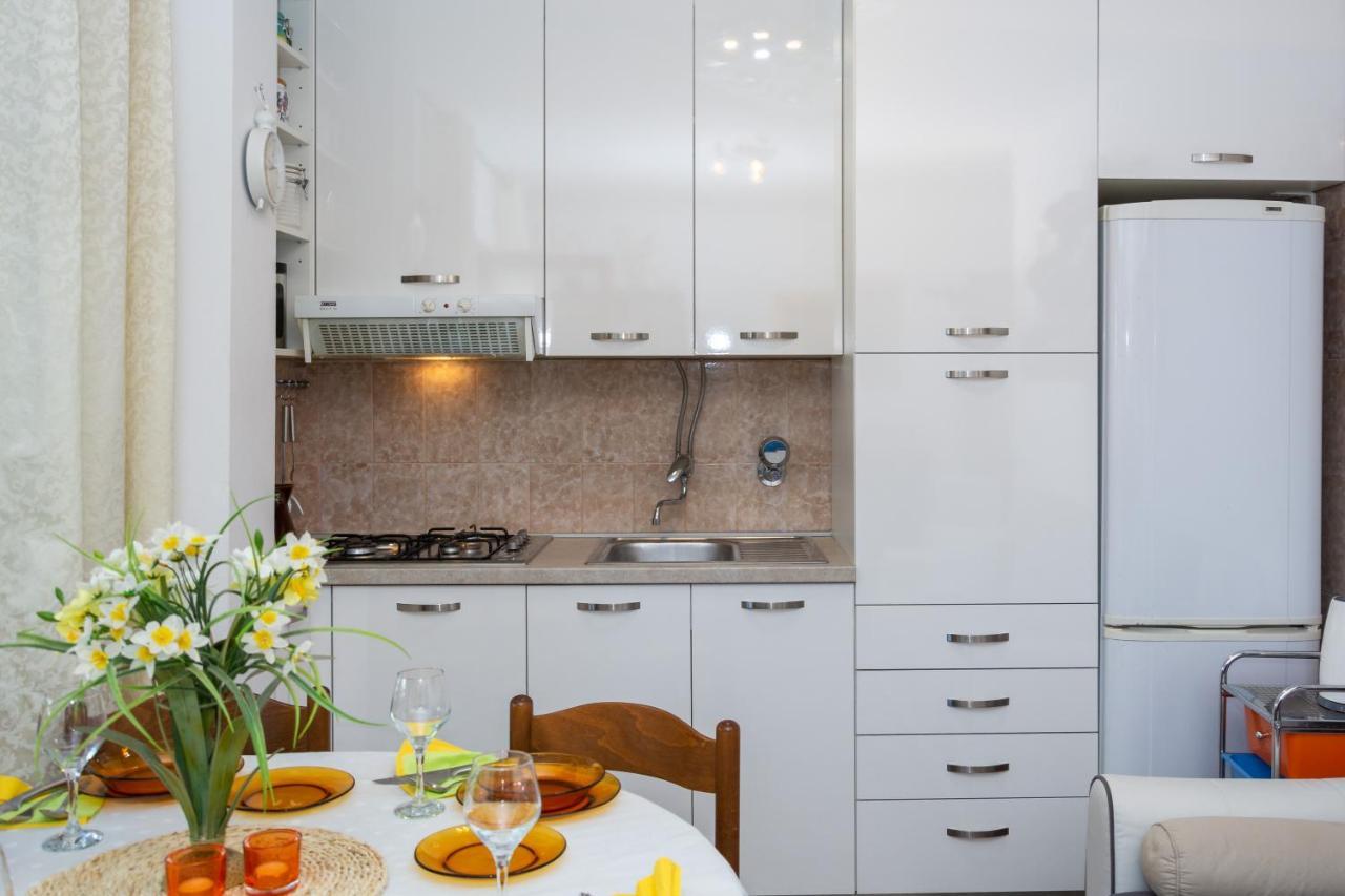 Apartman Dag Podstrana Exterior foto