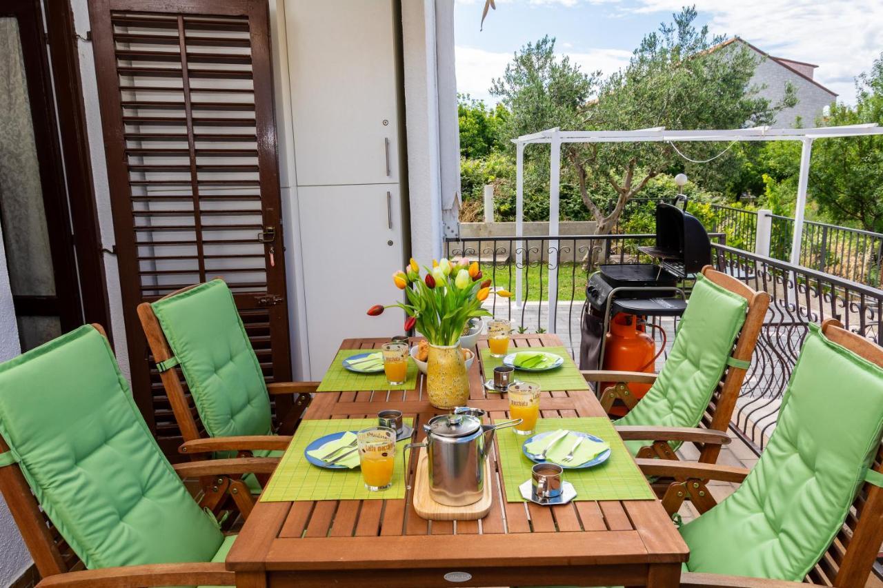 Apartman Dag Podstrana Exterior foto